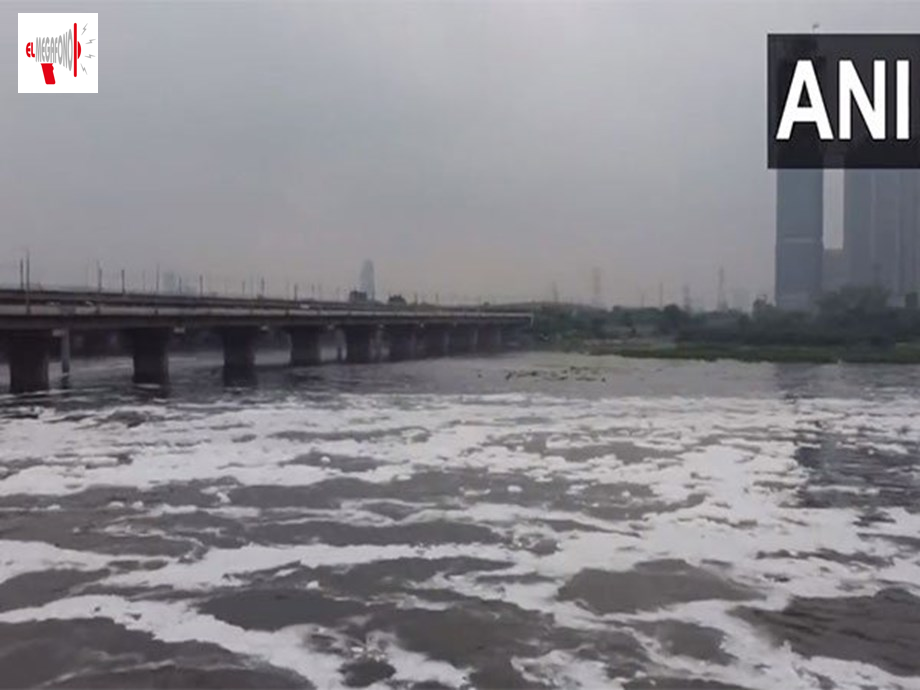 La Yamuna desbordada obliga a cerrar escuelas, colegios y oficinas gubernamentales en Delhi-0